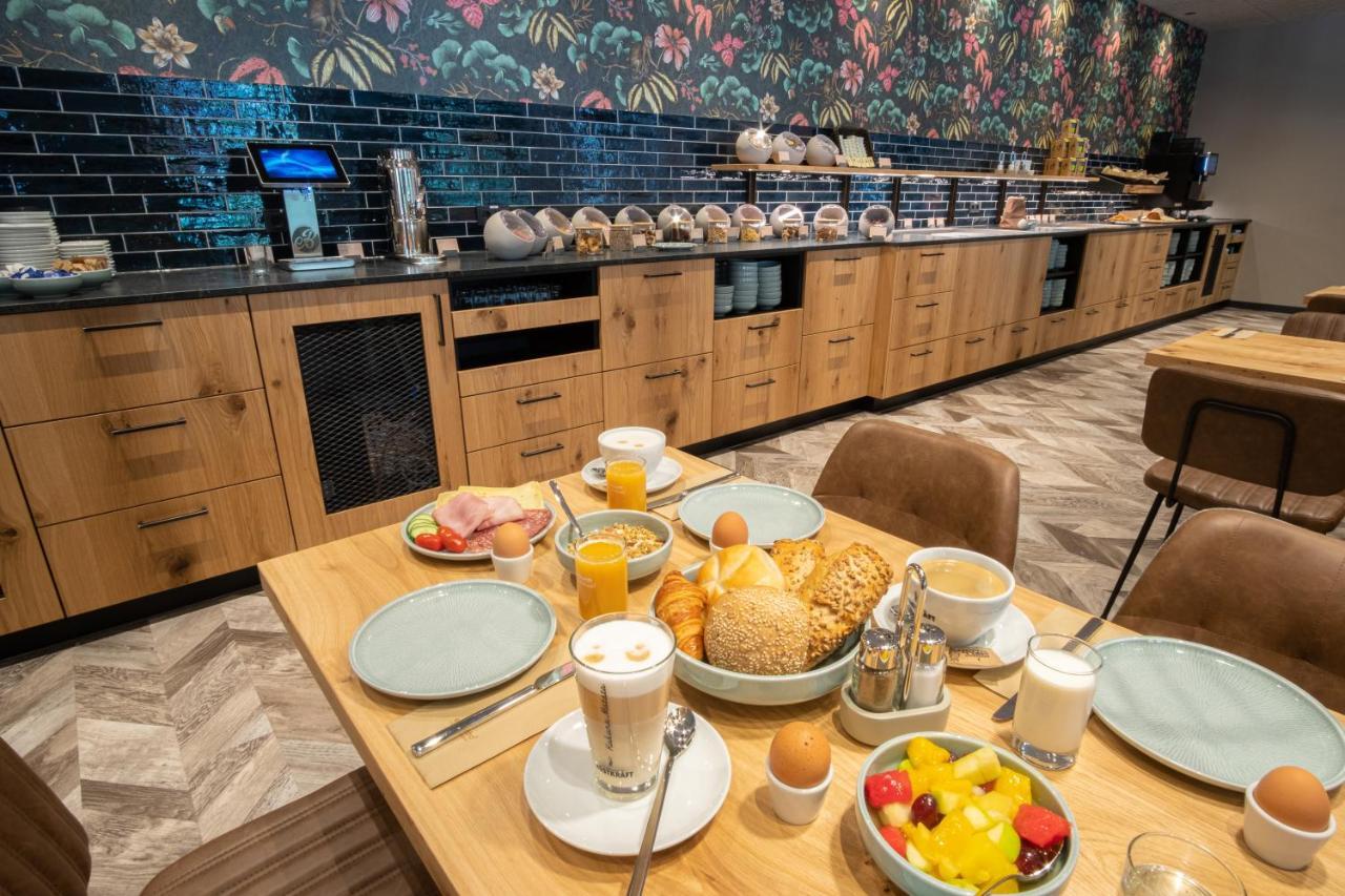 Riku Hotel Göppingen Εξωτερικό φωτογραφία